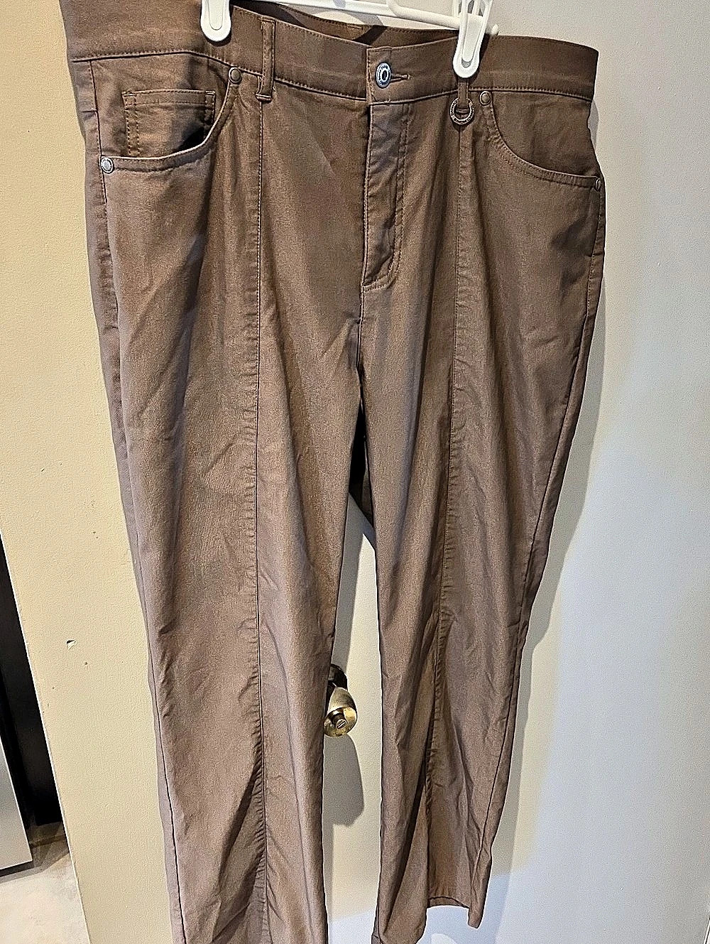 Simon Chang Brown Dress/Casual Pant